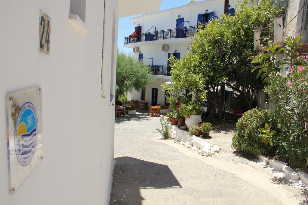 Hotel Stavris Khora Sfakion Bagian luar foto