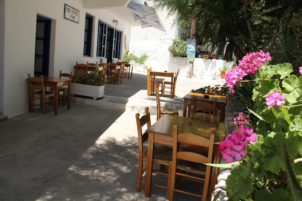 Hotel Stavris Khora Sfakion Bagian luar foto