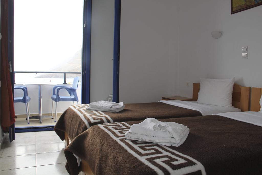 Hotel Stavris Khora Sfakion Bagian luar foto