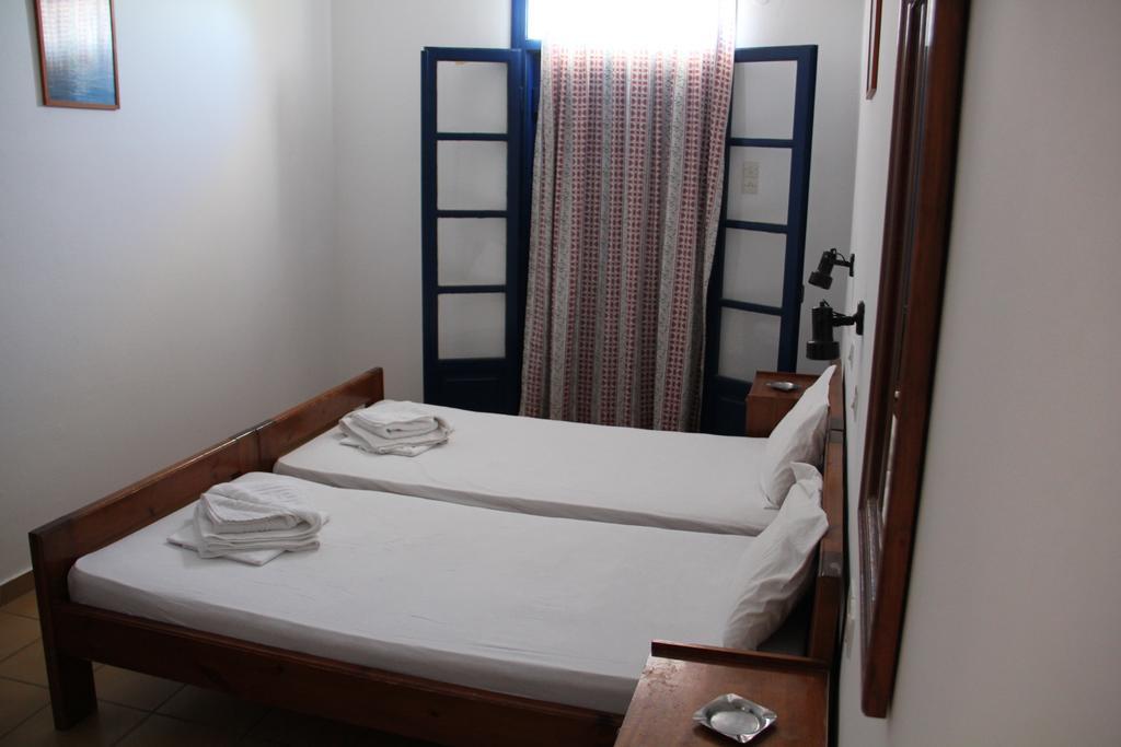 Hotel Stavris Khora Sfakion Bagian luar foto