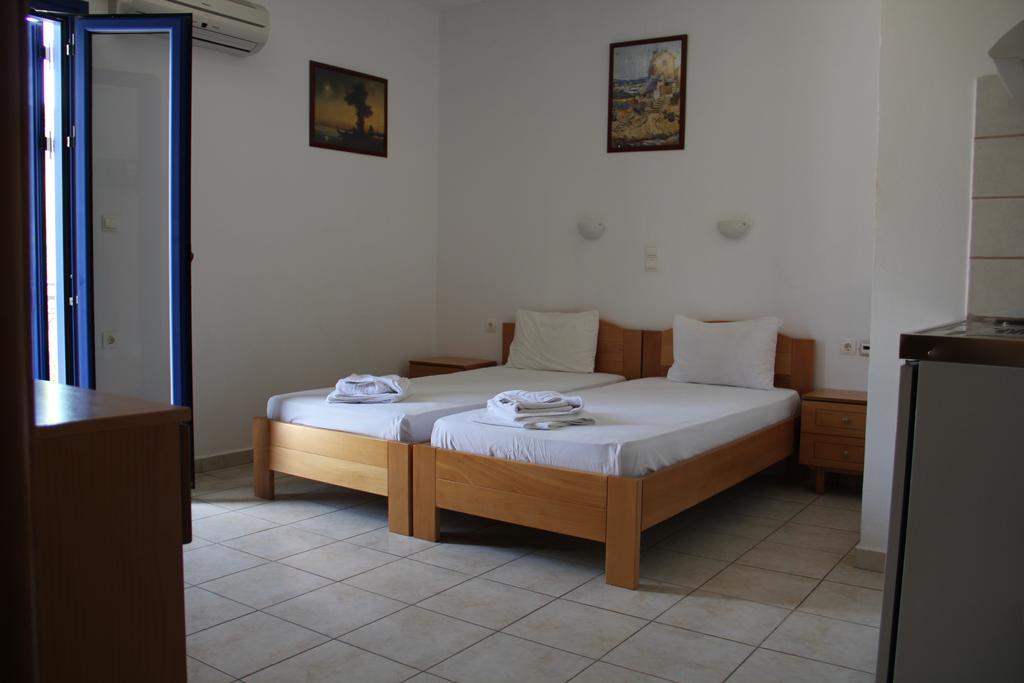 Hotel Stavris Khora Sfakion Bagian luar foto