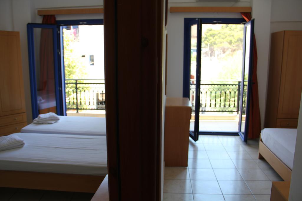 Hotel Stavris Khora Sfakion Bagian luar foto