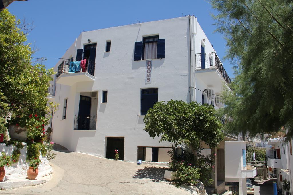 Hotel Stavris Khora Sfakion Bagian luar foto